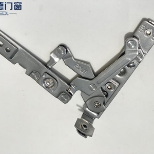 Hinges & Fittings